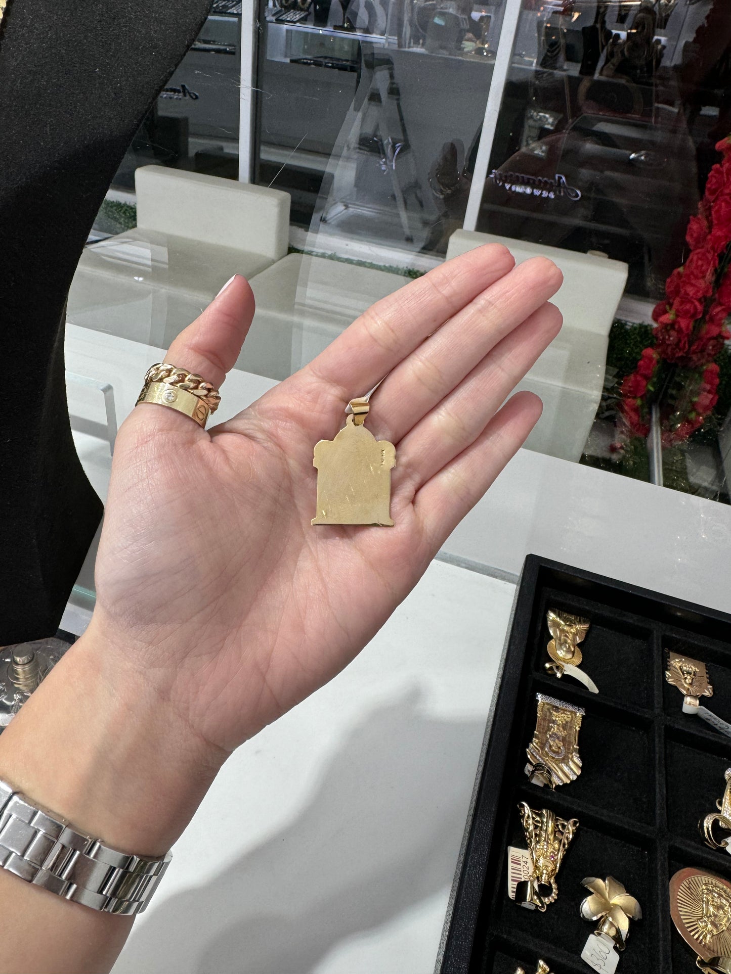 14K Santa Barbara Charm