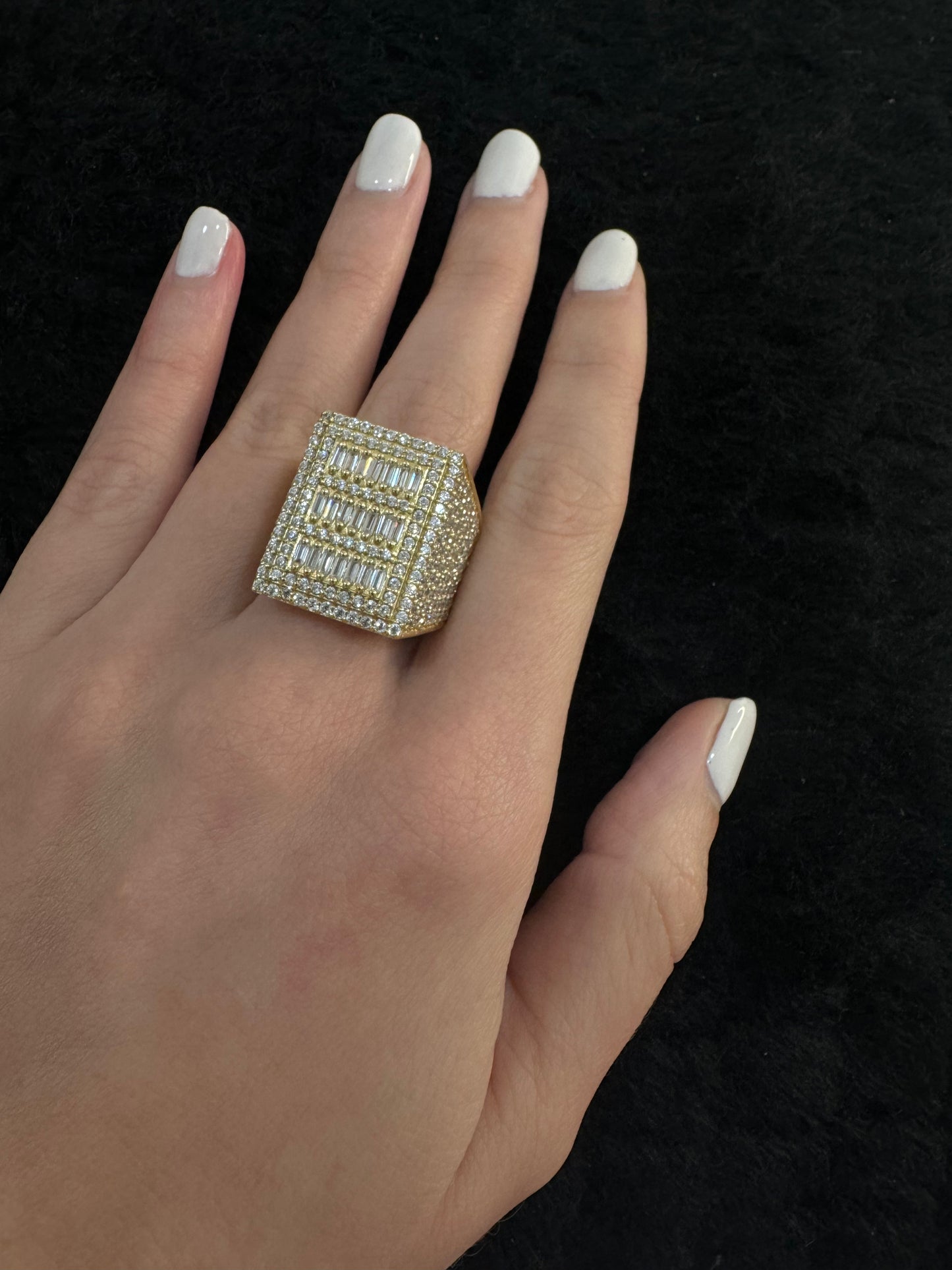 14K White Stone Ring