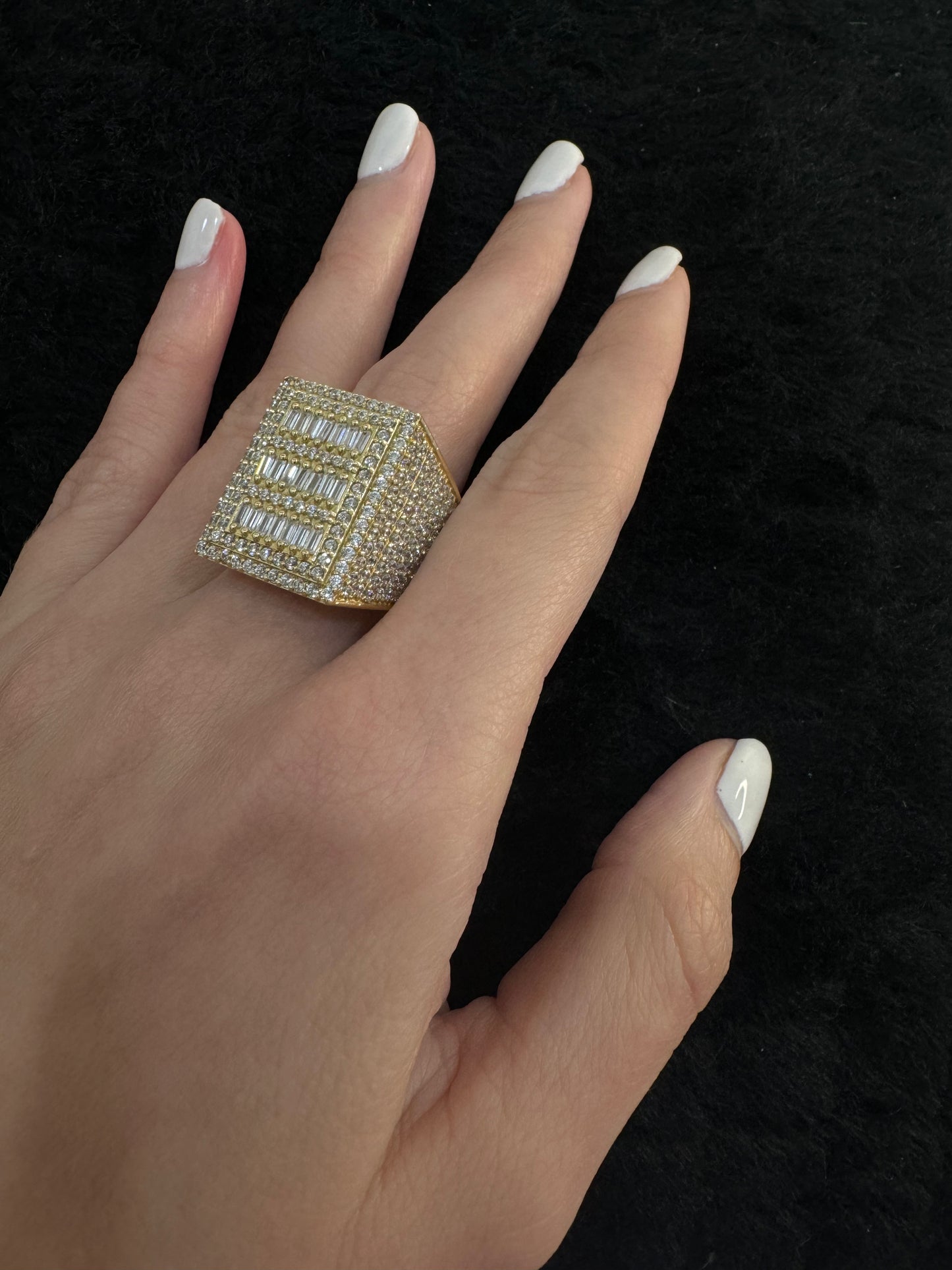 14K White Stone Ring