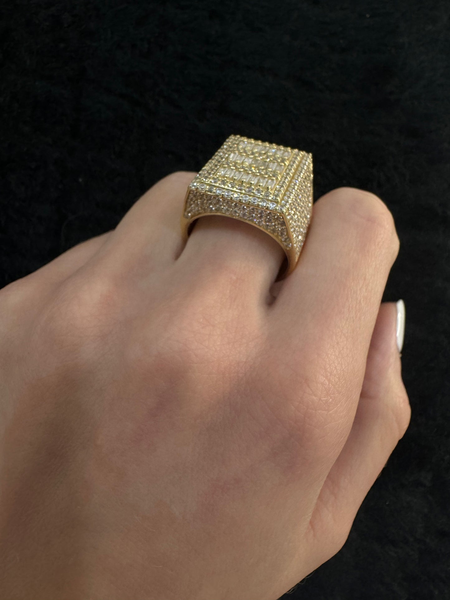 14K White Stone Ring