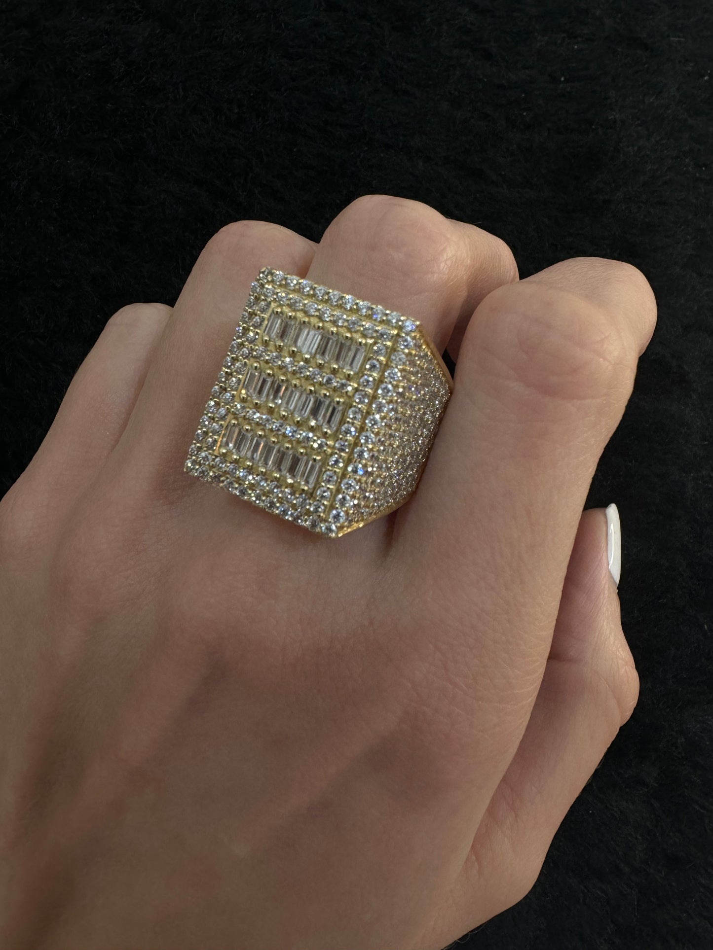 14K White Stone Ring