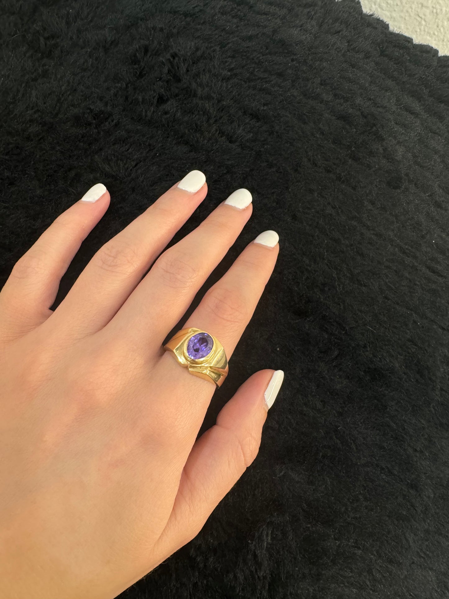 14K Purple Stone Ring